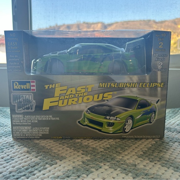 Revell Mitsubishi Eclipse Model Car - Green - Picture 1 of 4